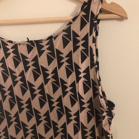 Forever 21 tank - Picture 5 of 6